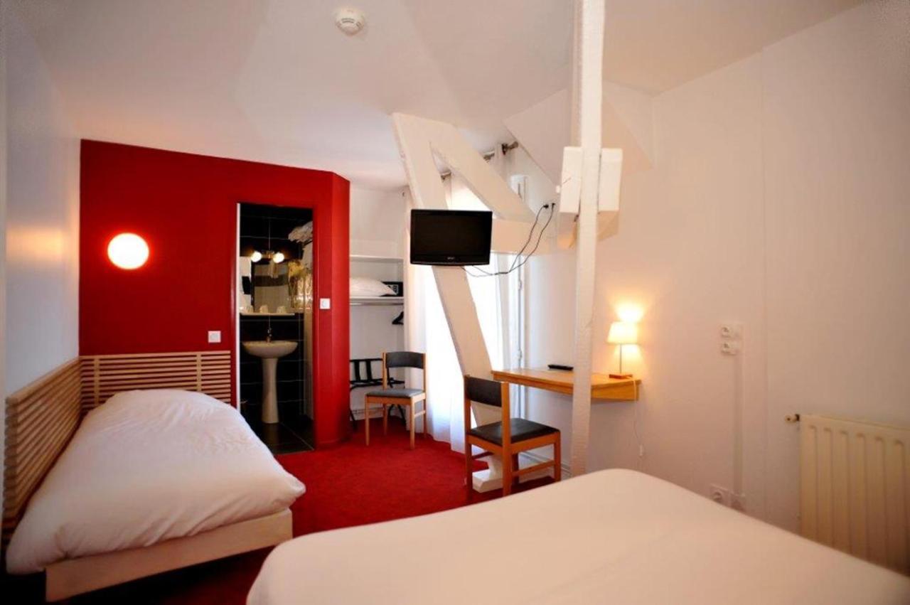 Hotel Chez Pierre D'Agos الغرفة الصورة