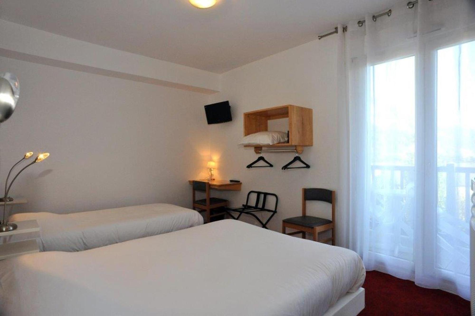 Hotel Chez Pierre D'Agos الغرفة الصورة